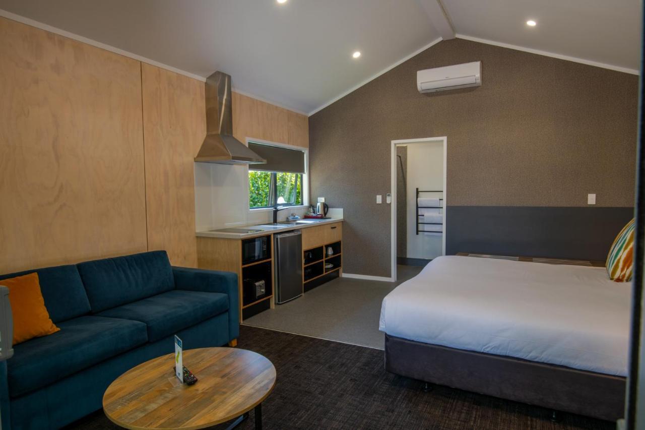 Cambridge Top 10 Holiday Park Екстер'єр фото