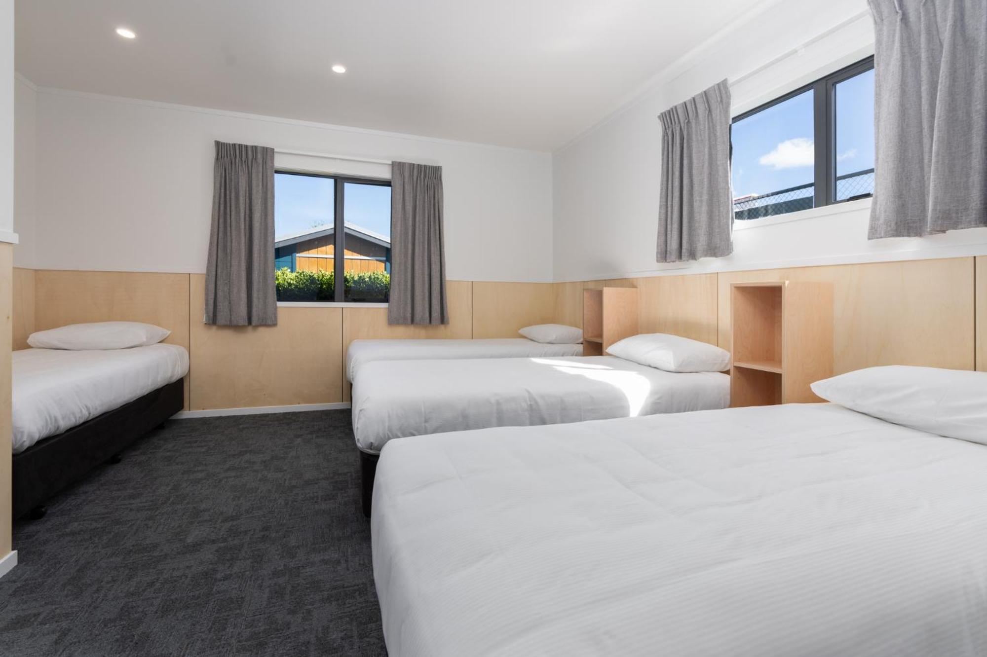 Cambridge Top 10 Holiday Park Екстер'єр фото