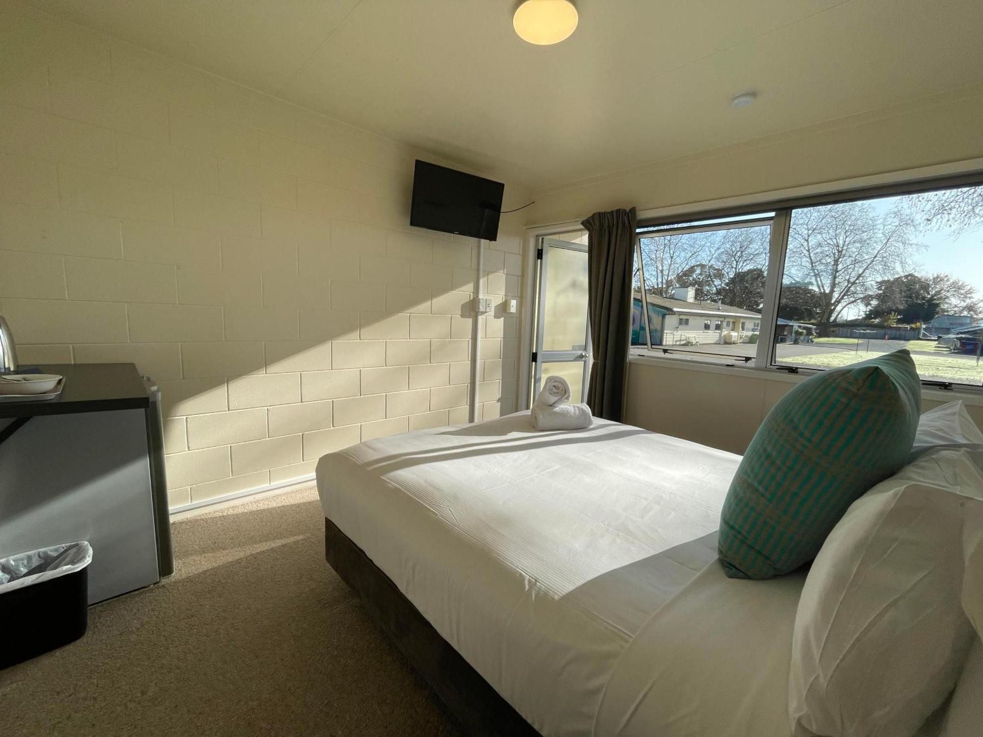 Cambridge Top 10 Holiday Park Екстер'єр фото